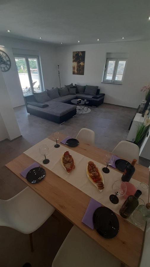 Apartmani Petar I Luka Bakar Eksteriør bilde